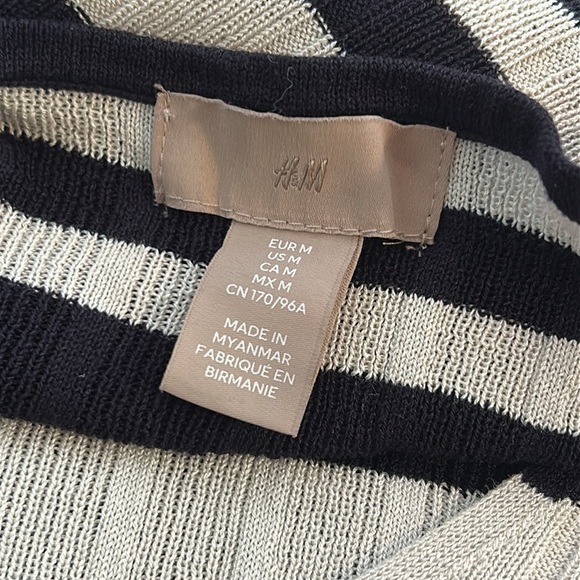 Ribbed Knit Black & Cream Striped Maxi Dress – V-Neck Cap Sleeve Side Slit Sz M - Picture 6 of 7